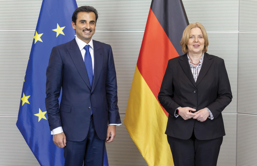 Neue Energiepartnerschaft? Bundestagspräsidentin Bärbel Bas empfängt den Emir von Katar, Scheich Tamim Bin Hamad Al Thani