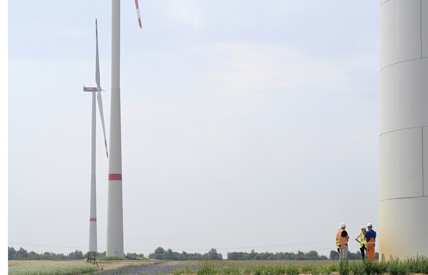 28,5-Megawatt-Windpark Bedburg im Rheinischen Revier von RWE, den der Energiekonzern gemeinsam mit der Stadt Bedburg betreibt