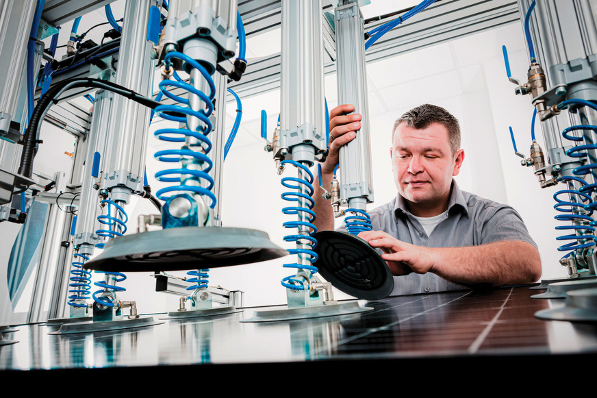 Produktionskapazitäten müssen jetzt hochgefahren werden.