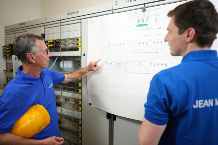 Wichtiges Personal: Elektrotechnik-Experten