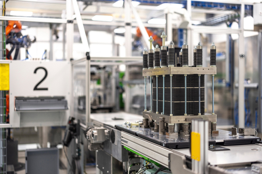 Elektrolyse-Stack in der Fertigung von Quest One in Hamburg