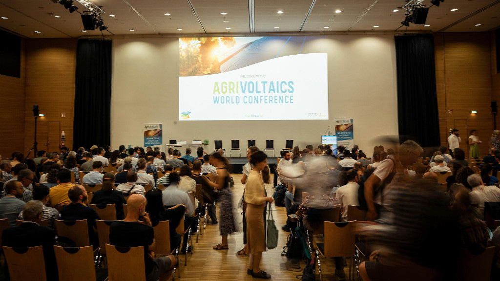 Agrivoltaics World Conference: Abstract für eine Präsentation jetzt einreichen