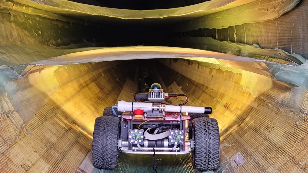 Robotersystem und KI sollen Schäden in Rotorblättern erkennen