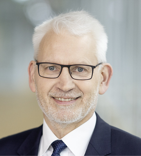 Michael D. Lewis Erfahrung mit Erneuerbaren