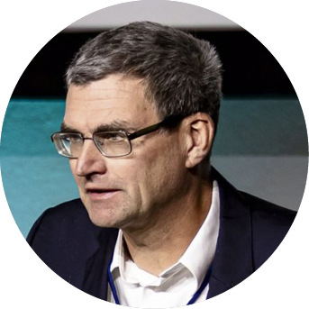 „Die meisten Kunden fragen nicht nach, woher die Module kommen, weil sie davon ausgehen, dass diese selbstverständlich aus China kommen. Dies muss sich ändern. Dann wird es auch einen Markt für europäische Module geben.“   Hubert Fechner,  TPPV