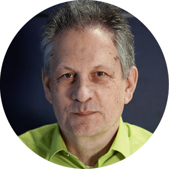 „Ein europäischer Hersteller hat tiefere Kenntnisse von Markt und Menschen und dessen Bedürfnissen. Er ist näher an den Netzbetreibern und kennt die Vorschriften.“   Werner Palm,  Kostal Solar Electric