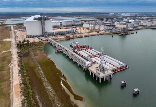 MB Energy ist an Gulf Coast Ammonia LLC als Ammoniak-Abnehmer und Betreiber beteiligt.