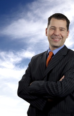 Guido Vieten, Geschäftsführer Ecofin Concept: "Unser Rat an Anleger: Aufgrund steigender Investitionsvoluminaauch bei Windeinzelanlagen durch immer leistungsstärkere Windenergieanlagen sollten sich auch windaffine Investoren einmal Solareinzelangebote ansehen um die Energiewende weiter mit voranzutreiben."