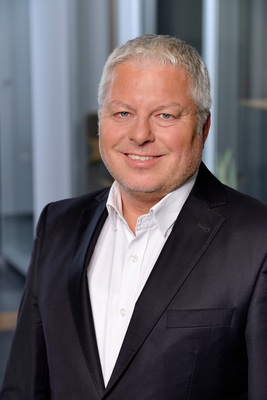 Der Autor, Michael Lauer