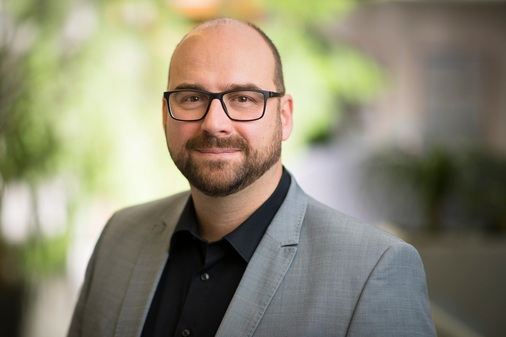 Thomas Herrholz, Geschäftsführer von Dark SkyEnertrag - Dauerthal&amp;#xA;Portrait Mitarbeiter 