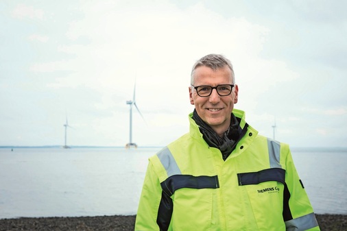 <p><strong>Offshore-CEO bei Siemens Gamesa: Andreas Nauen. Der Manager war bereits 2004 bis 2010 CEO bei Siemens Wind Power,</strong></p><p>wo er die Übernahme des dänischen Windkraftanlagenbauers AN Bonus durch Siemens verantwortete. Nach fünf bis sechs Jahren als Vorstandsvorsitzender bei Wettbewerber Senvion kehrte er Ende 2017 zurück zu Siemens Wind, das heute als Siemens Gamesa firmi</p> - © Foto: SGRE