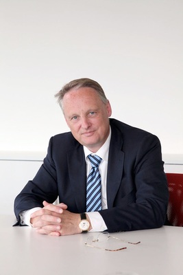 IMG_5695C O P Y R I G H T :&amp;#xA;&amp;#xA;N O V U M  /  W a l t e r  S c h m i d t ,    www.novumphoto.de&amp;#xA;&amp;#xA;&amp;#xA;&amp;#xA;Holger Clever, Geschaeftsfuehrer SCHUECO ENERGY GmbH&amp;#xA;&amp;#xA;Duesseldorf, NRW, Germany, 29.05.2012 