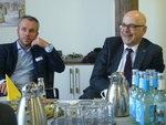 Torsten Albig und Ove Petersen | Zusammenarbeit am Hydrogen-Valley der Nordseeküste GP-Joule-Geschäftsführer Ove Petersen und Schleswig-Holsteins Ministerpräsidente Torsten Albig (von links)