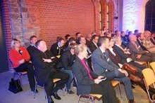 Das Publikum verfolgte gespannt die Diskussion auf der Bühne.