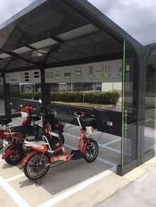 Solarladestation für E-Roller.