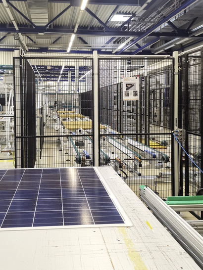 Produktionslinien der Solarworld AG werden von Rinovasol genutzt. - © Foto: Rinovasol
