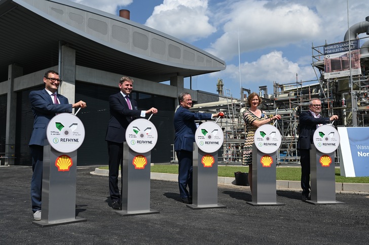 Im Shell Energy and Chemicals Park Rheinland in Wesseling ist die neue PEM-Wasserstoff-Elektrolyse angesiedelt.  - © Shell
