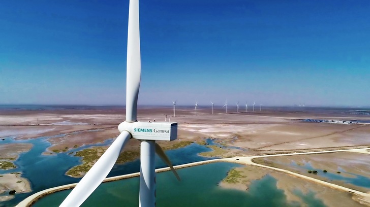 Sobald die neueste Windkraft-Anlagenklasse nicht nur an Prototypstandorten sondern überall Windstrom ernten … - © Siemens Gamesa
