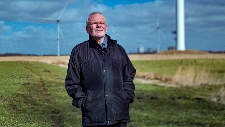 Geschäftsführer Holger Arntzen im Testfeld. - © Thorsten Schicke
