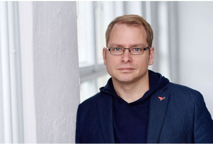 Die tägliche Messezeitung zur HUSUM Windenergie enthält auch mehrere Interviews mit den energiepolitischen Sprechern mehrerer Parteien. 