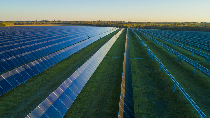 Lightsource BP arbeitet schon seit längerem mit First Solar zusammen - wie bei diesem Projekt in Elm Branch, Texas.