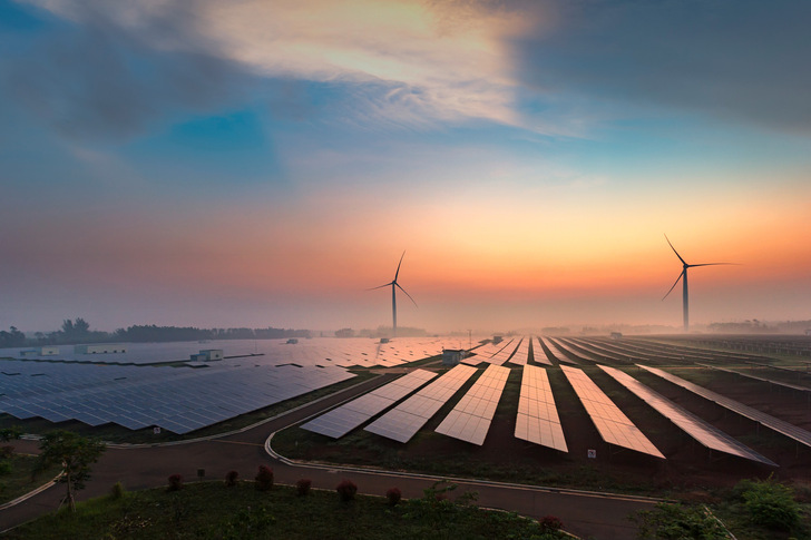Betreiber von Solar- und Windenergieanlagen müssen auch Änderungen im Meldeportal für Marktstammdaten registrieren. - © 一飞 黄 - stock.adobe.com
