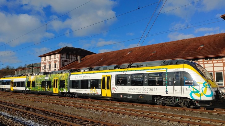 Seit Montag ist der Battriezug in Süddeutschland unterwegs.