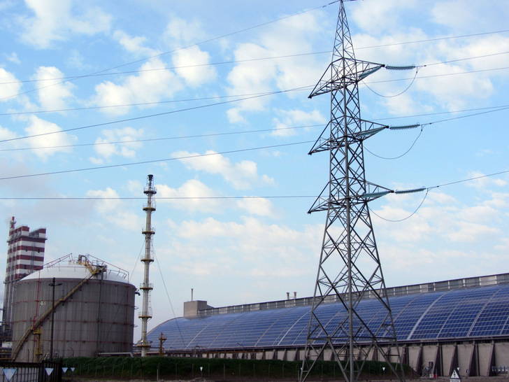 Der Netzausbau muss im Sinne der Klimaziele beschleunigt werden.