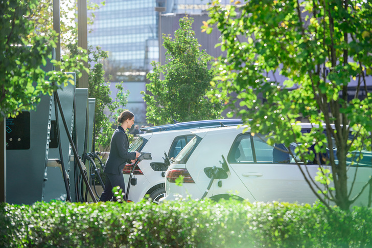 Über chargemondo.de können private Halter von E-Autos nun unkompliziert ihre THG-Quote anbieten. Die BMS GmbH kümmert sich um die gesamte Abwicklung.