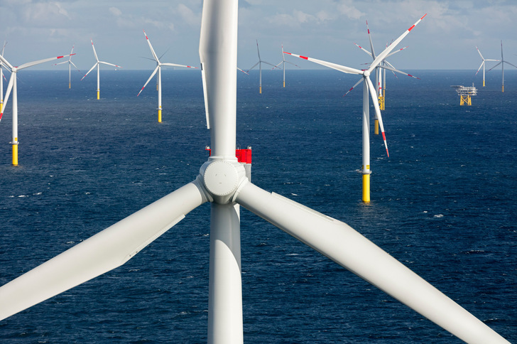 In Deutschland ist Offshore-Windkraft längst etabliert. Für Indien ist das Thema Neuland. 