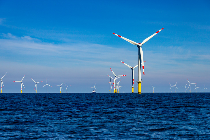 Der Trianel Windpark Borkum in der Nordsee 