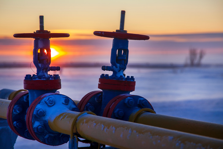Gas aus Russland muss ein Ende haben. Die DUH fordert, dass die Gazpromstiftung von Manuela Schwesig eingestampft wird. - © evgenii - stock.adobe.com
