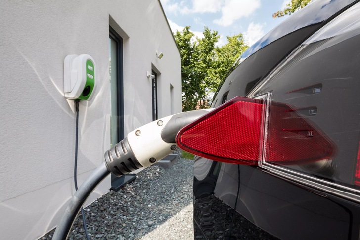 Elektroauto laden, wenn der Strom billig ist – für solche Lösungen sind viele Verbraucher offen. - © Gemeinhardt AG
