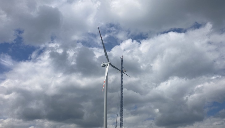 Vestas-Turbinen vom Typ V126-3.6 Megawatt (MW) - diese Anlagen errichtet Windparkprojektierungs-Unternehmen Enertrag im polnischen Windpark Dargikowo. Sie gehören zu den Anlagenmodellen der Vier-MW-Bauplattform. Ihr schließt Vestas nun die Anlage V163-4.5 MW an. 