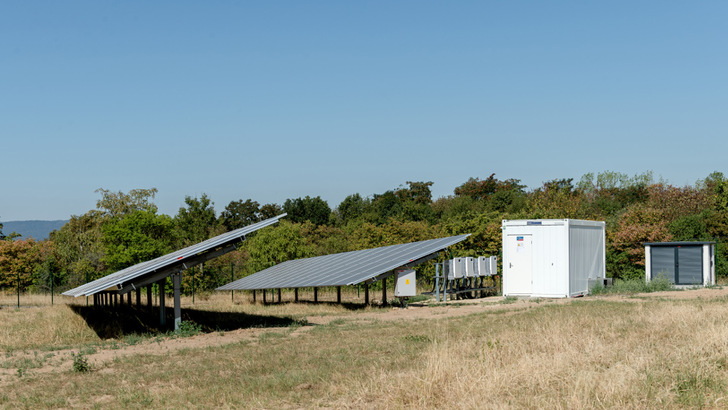 Auf insgesamt einem Prozent der Landesfläche Hessens sollen Solaranlagen entstehen. - © SMA
