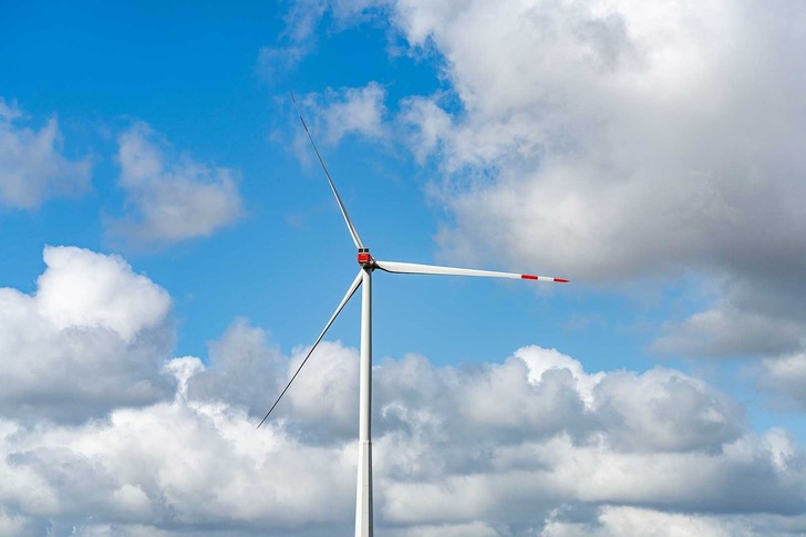 Die Vorbereitungen für den Rückbau des aktuell stillgelegten Windparks Jüchen A 44n laufen an. - © RWE
