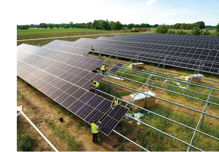 Solarunternehmen bekommen derzeit mehr Anfragen, als sie bearbeiten können. - © Foto: UKA
