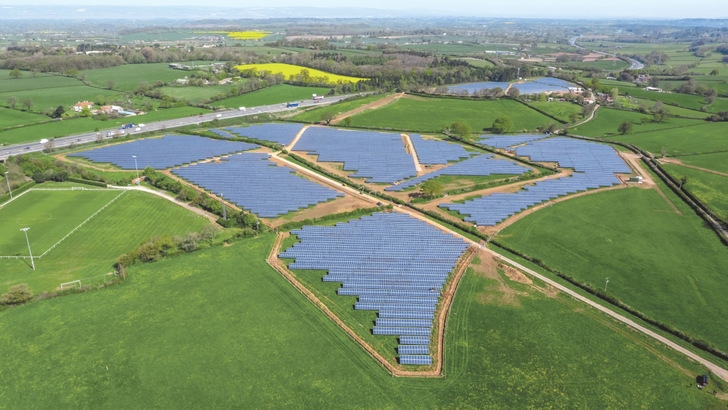 21 Solarparks mit einer Leistung zwischen vier und 40 Megawatt wollen die Projektpartner in Holland errichten. - © Q Energy
