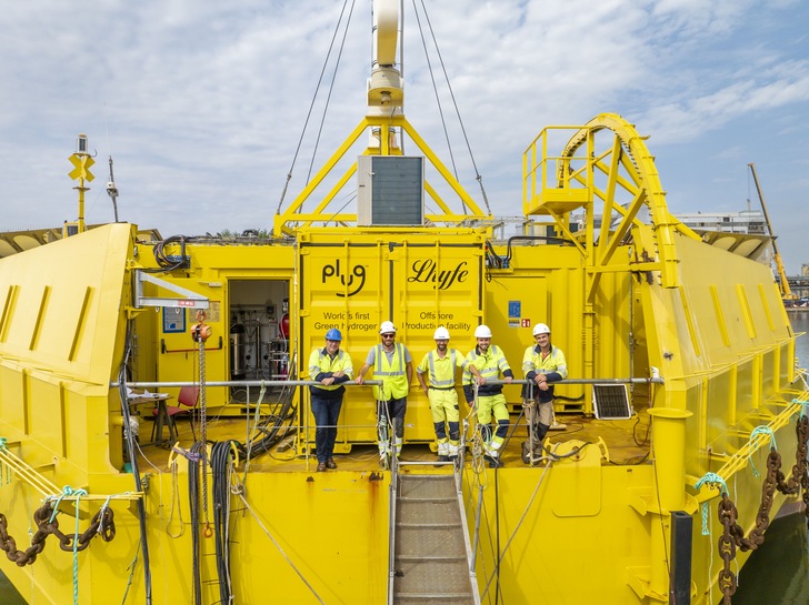 Inbetriebnahme der ersten Offshore-Wasserstoffproduktionsanlage in Saint Nazaire: 1-MW-Elektrolyse-Schwimmplattform Sealhyfe, für die Schwimmpilotanlage Floatgen, am 23. September 2022.