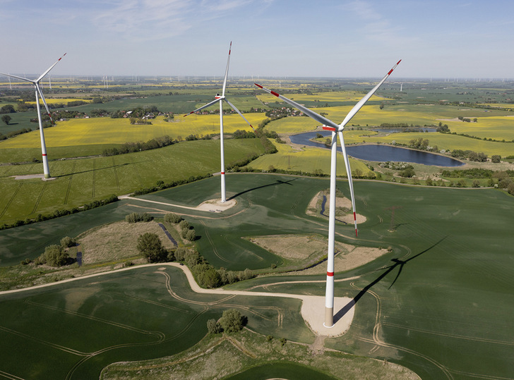 Größere Anlagen setzen sich durch: WPD-Windpark Bietikow (von 2021). - © Foto: wpd

