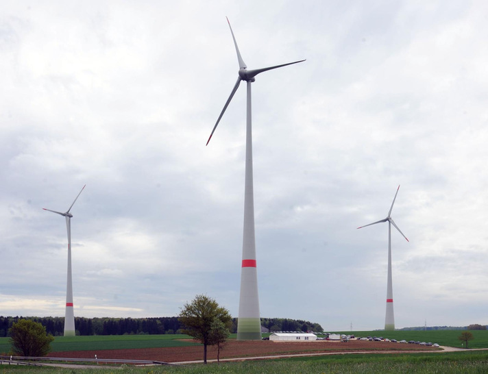 2012 errichteter Windpark Berghülen in Baden-Württemberg