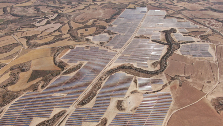 Q Energy hat in Spanien schon einige Freiflächenanlagen gebaut. Jetzt sollen zwei weitere folgen. - © Q Energy
