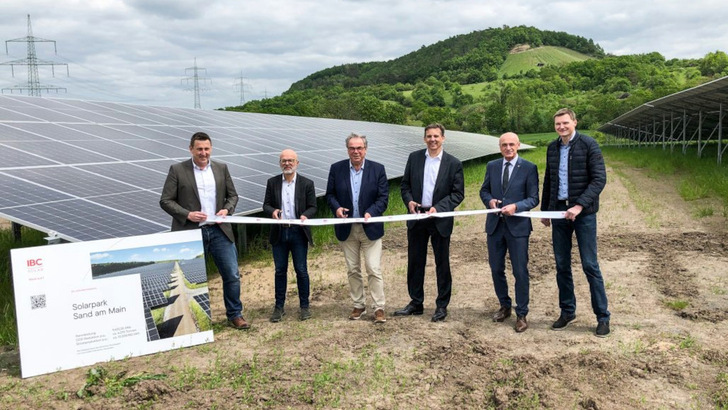 Vom neuen Solarpark in Sand am Main können die Bürger:innen der umliegenden Gemeinden Anteile kaufen.
