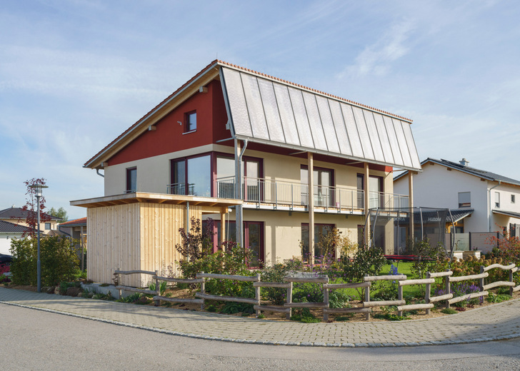 Solarthermie fürs Haus geht auch, wenn man keine Wärmepumpe will - © Sonnenhaus
