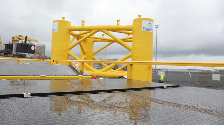 Die Testplattform wird noch im August auf die Nordsee vor der belgischen Küsten geschleppt und dort verankert.