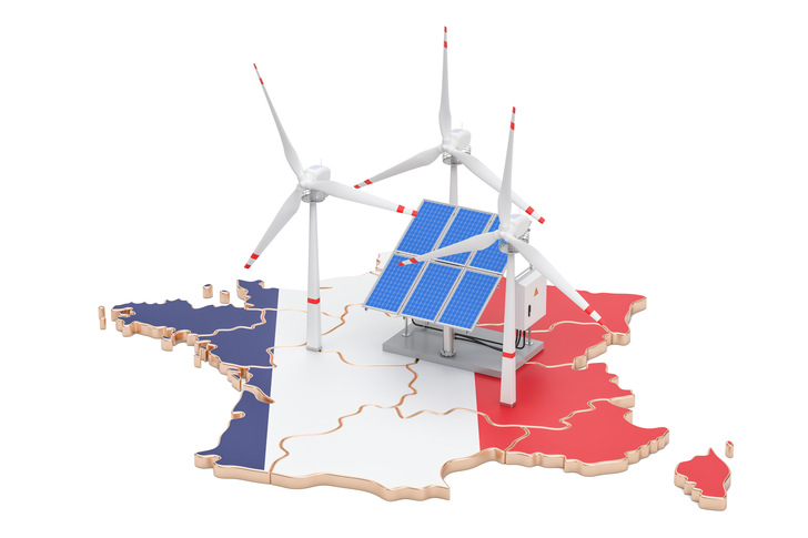 Frankreich strebt bis 2030 an, 40 Prozent der Stromerzeugung aus erneuerbaren Energien zu generieren.    - © alexlmx - stock.adobe.com
