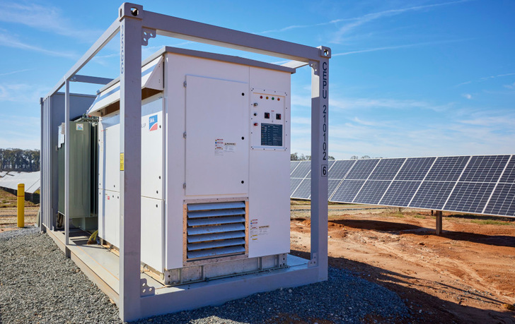 Die Kombination aus Solarpark und Speicher hat bei dieser Innovationsausschreibung gepunktet. - © Gregory Miller
