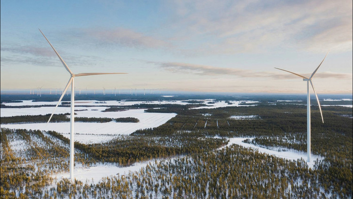 In Juurakko hat VSB Finnland sein erstes Hybridkraftwerk gebaut. Die Erfahrungen fließen in das neue Projekt ein. - © Joona Maeki-Huuru Media
