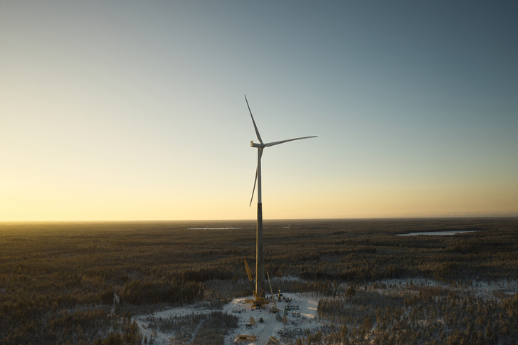 Neuer Hybridturm am Windparkstandort Karahka. - © Nordex
