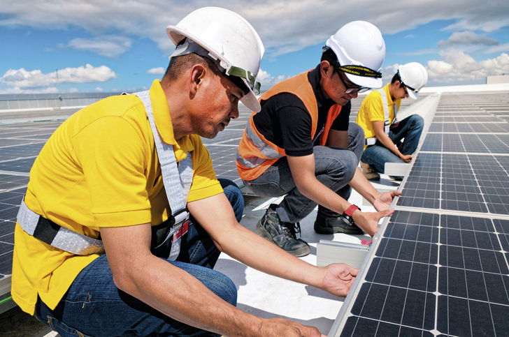 Der Ausbau der Photovoltaik geht so schnell wie nie zuvor. Eigentlich viel Platz für jede Menge Hersteller.